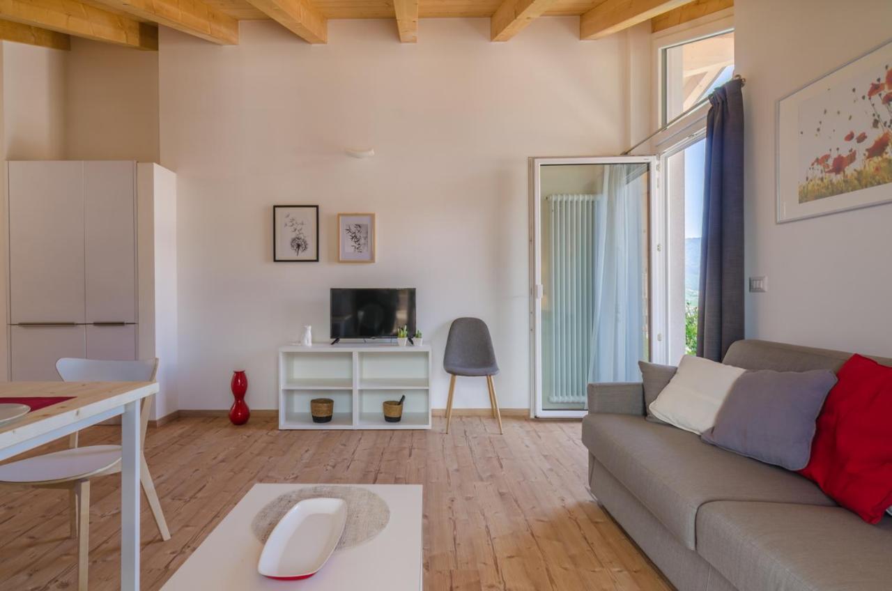 Orizzonti D'Anaunia Aparthotel Tassullo Екстериор снимка